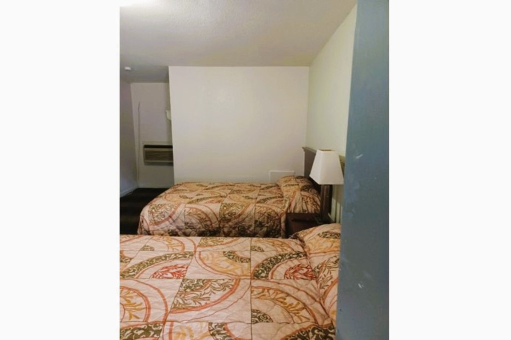 Travelers Inn by OYO Beaver, Hwy 19