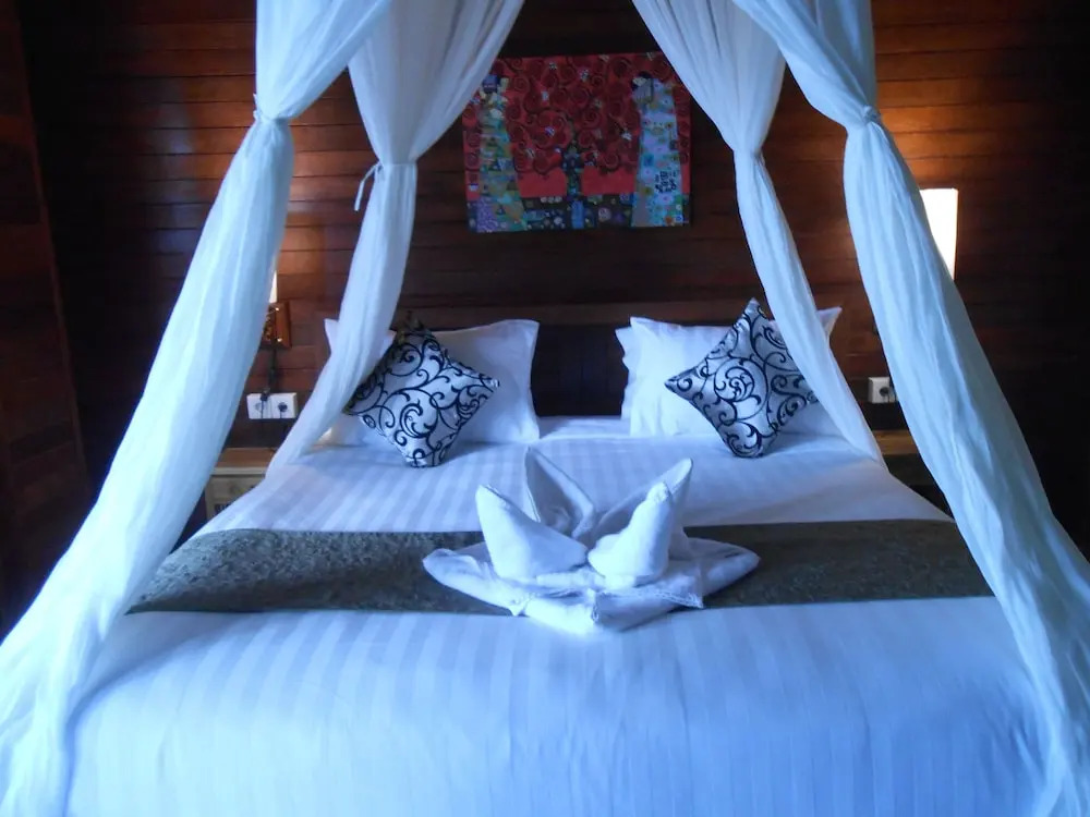 DMuncuk Huts Lembongan