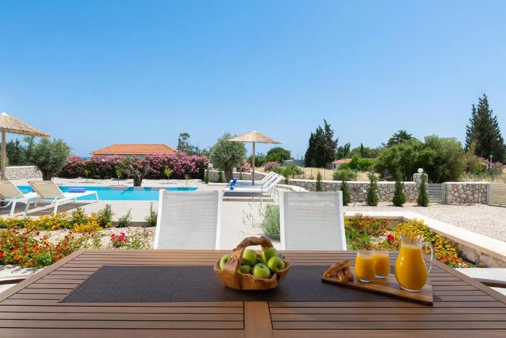 Gennadi Harmony Suites - 200m from the sea