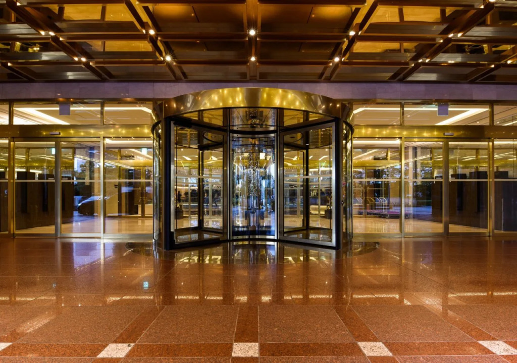 Lotte Hotel World