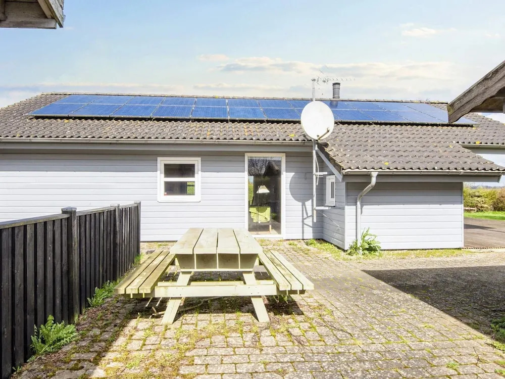 8 Person Holiday Home in Borkop