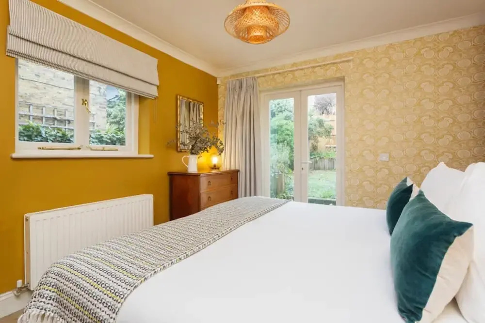 Stunning 2 Bed Apt W Garden in Clapham
