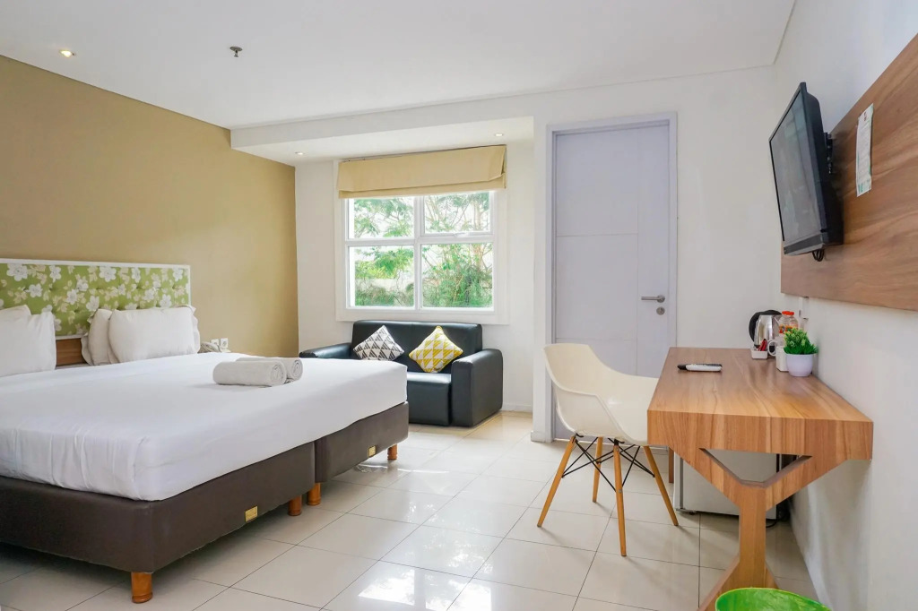 Wood Hotel