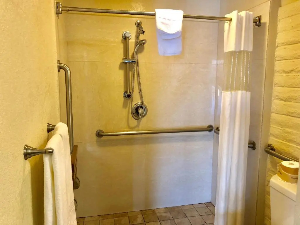 Hitching Post Studios Inn