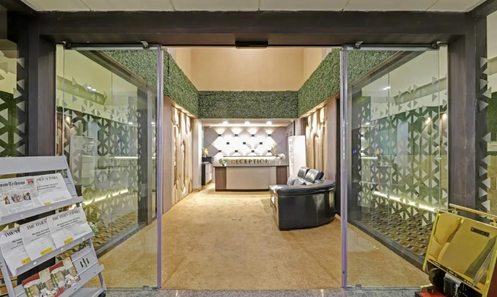 Treebo Tryst Hotel Apollo Grand