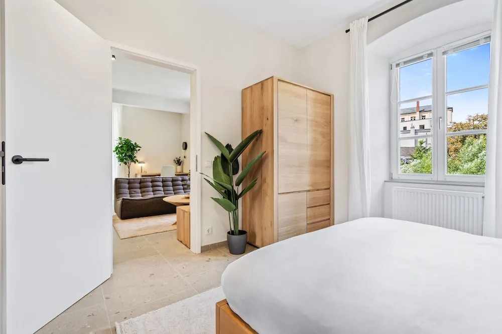 Clausen Hideaway Modern Apartment ID211