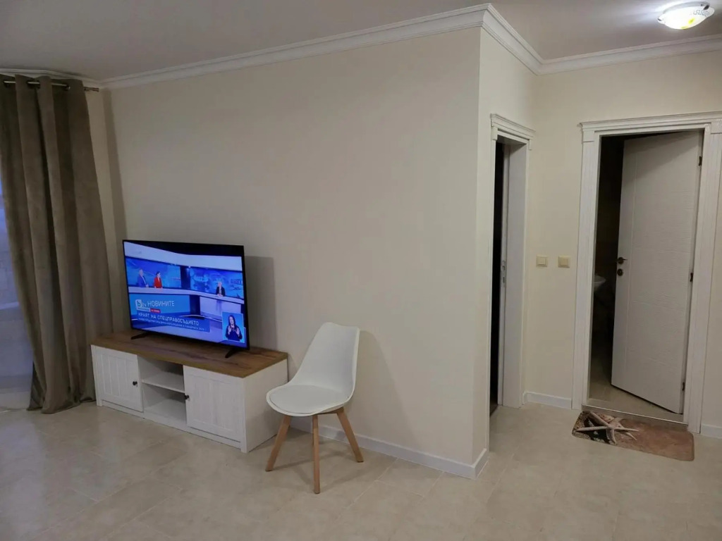 Apartment on the beach 2