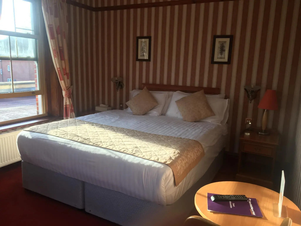 Harefield Manor Hotel