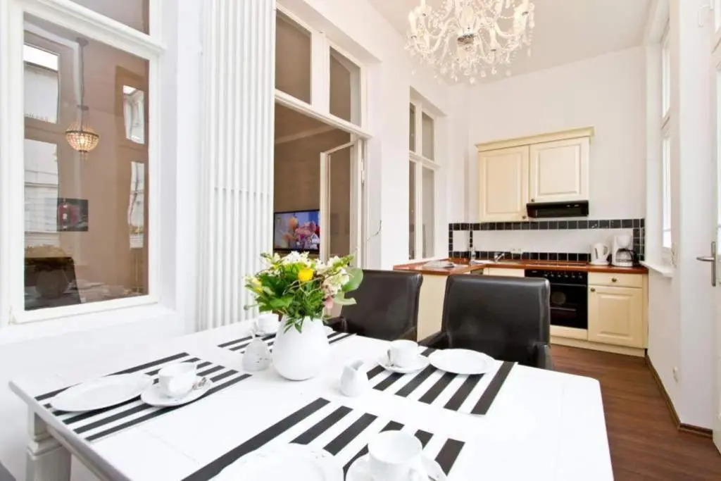 Villa Hartmann Drewitz App 02