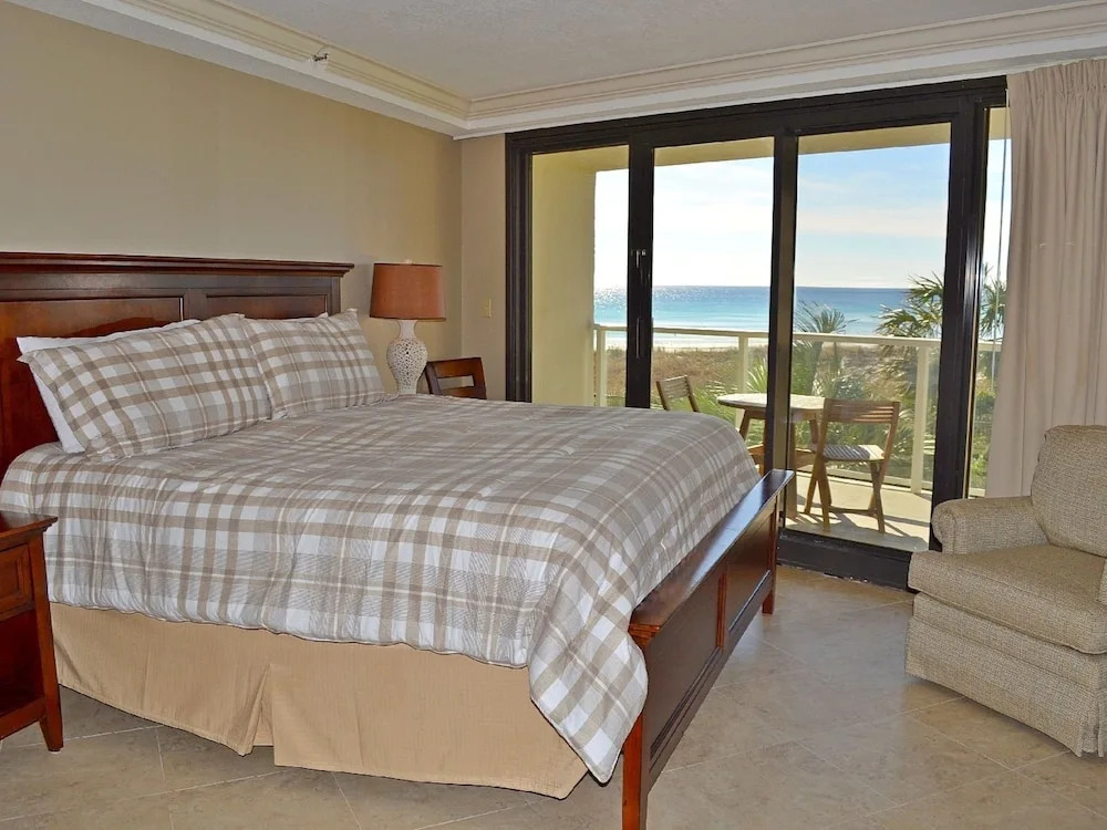 Beachside II 4213 by RedAwning