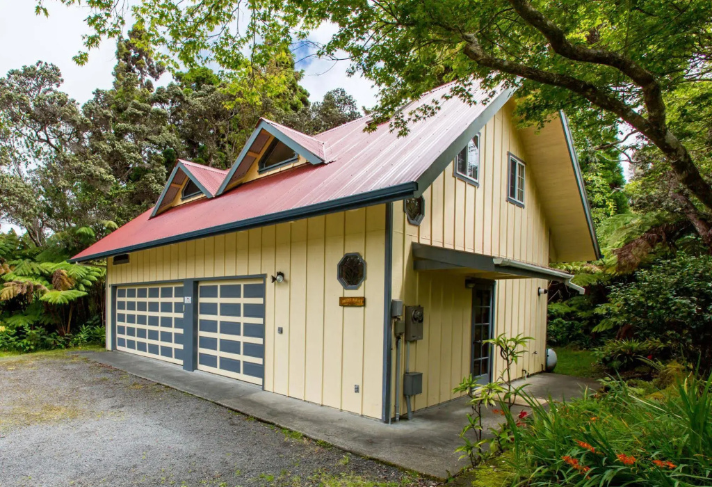 Kilauea Lodge and Restaurant