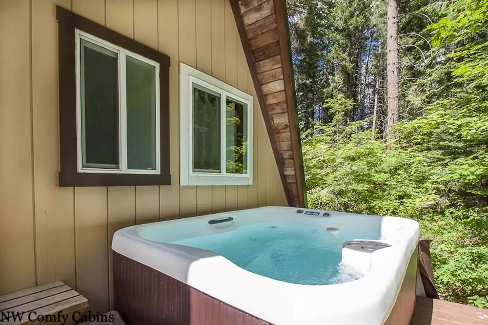 The Simple Life Cabin Apartment 2