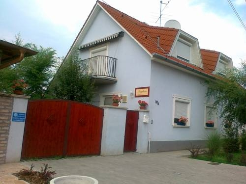 Angelhaus Vendégház