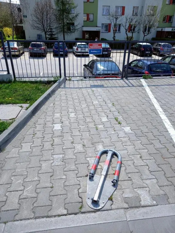 Apartament Jurajska Plaza, prywatne miejsce parkingowe , Targi