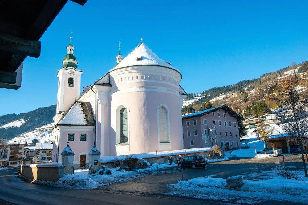 Apartment near the ski slope in Brixen