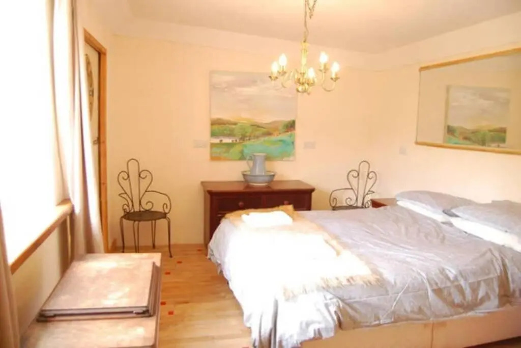 Stables, 1 bed Eco earth house, edge of Dartmoor