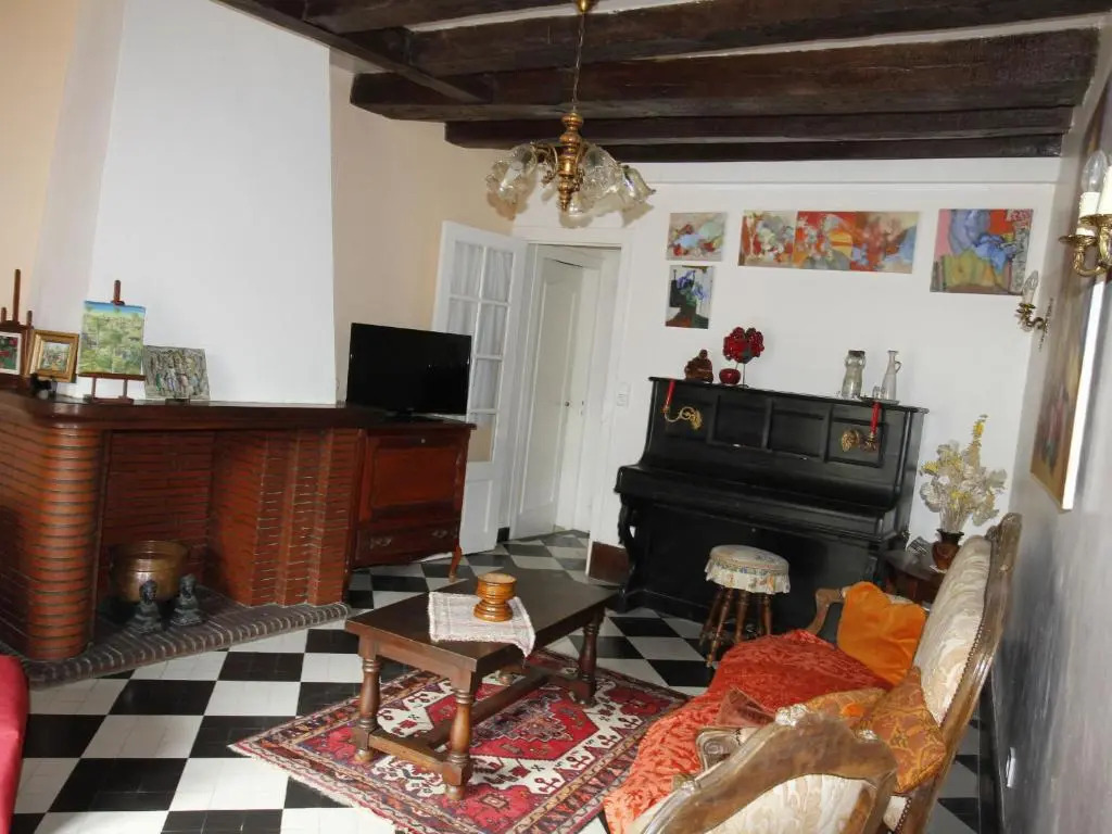 Gîte spacieux au cœur du Val de Loire, entre Orléans et Blois, avec jardin, cour fermée et BBQ ! - FR-1-590-106
