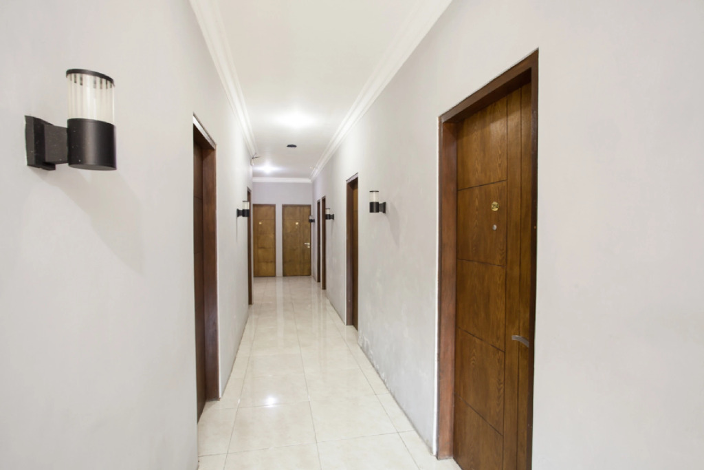 RedDoorz near Rungkut Industry