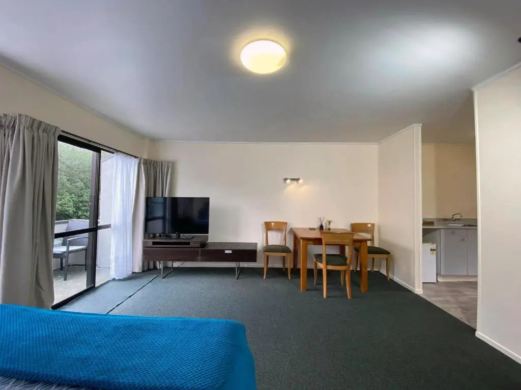 Pembrooke Motor Lodge