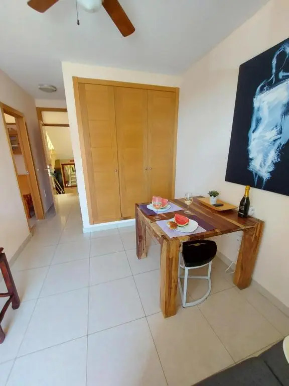 Adeje House, 1 bedroom wifi free