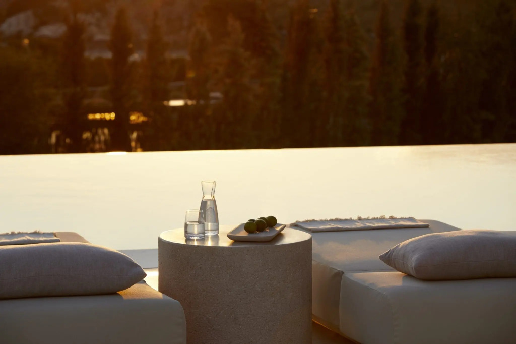 PAROCKS Luxury Hotel & Spa