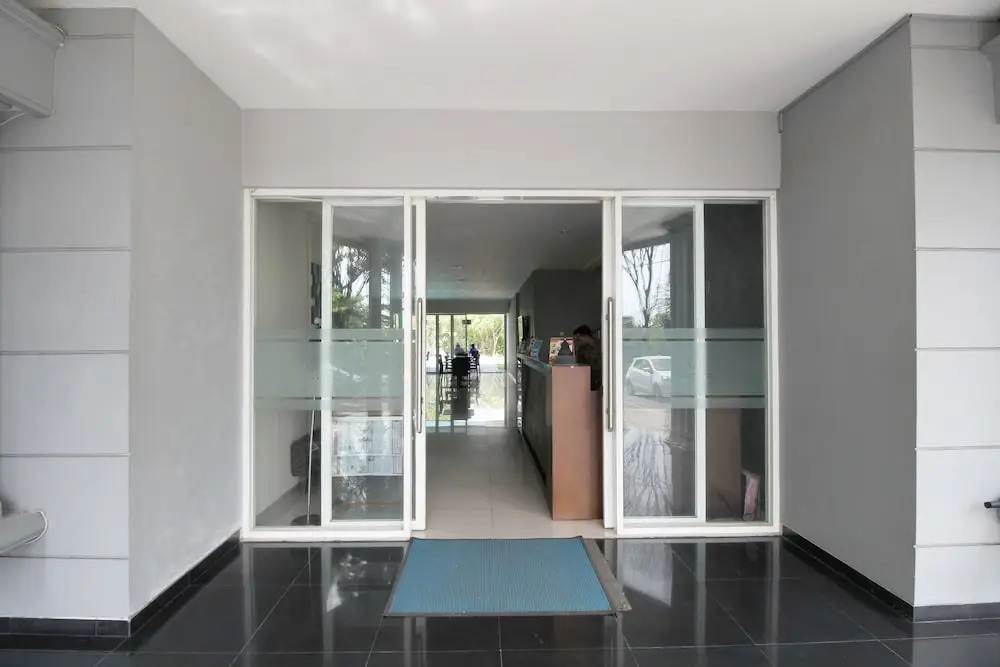 Airy Candisari Sisingamangaraja 4 Semarang