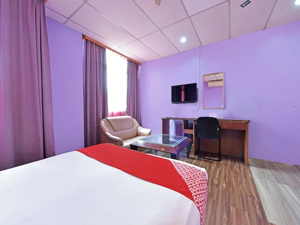 OYO 90853 New Soho Hotel