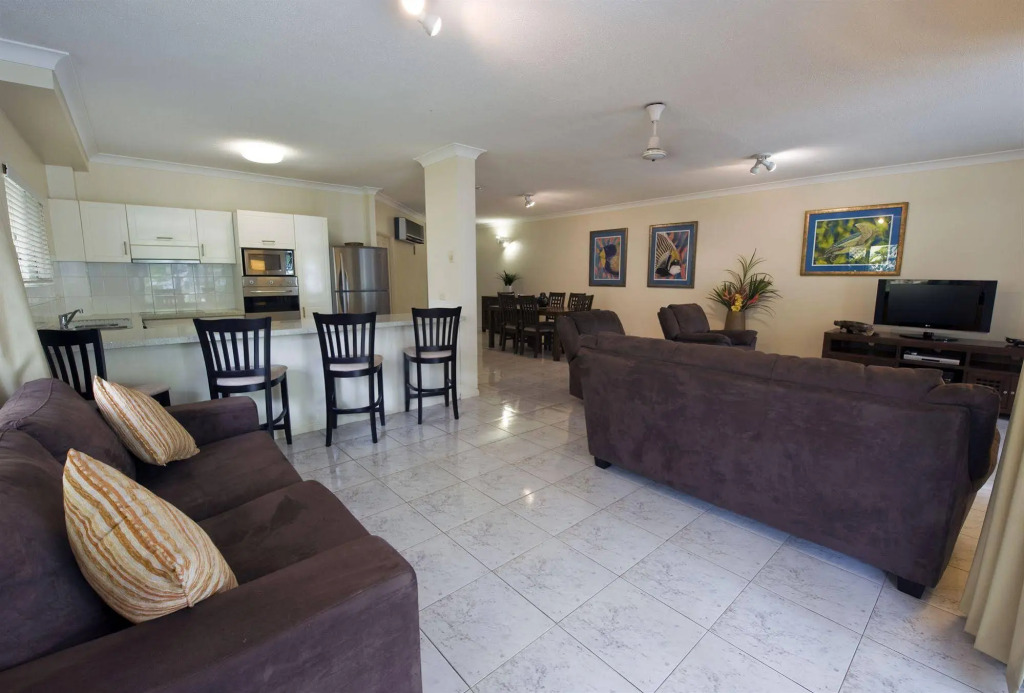 Costa Royale Beachfront Apartments