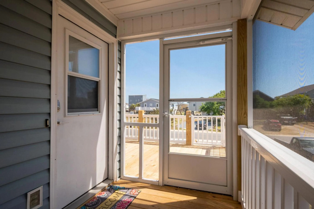 Changes In LAttitude by Oak Island Accommodations