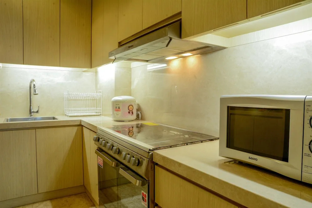 3 Bedroom Apartment at Senayan Residence by Travelio