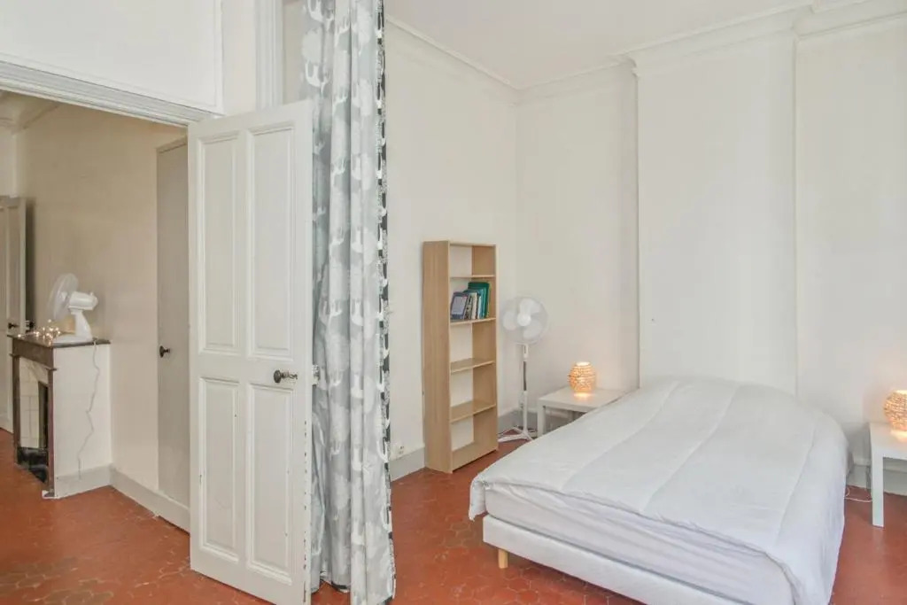 Bright 2-bedroom in the heart of Avignon - Welkeys