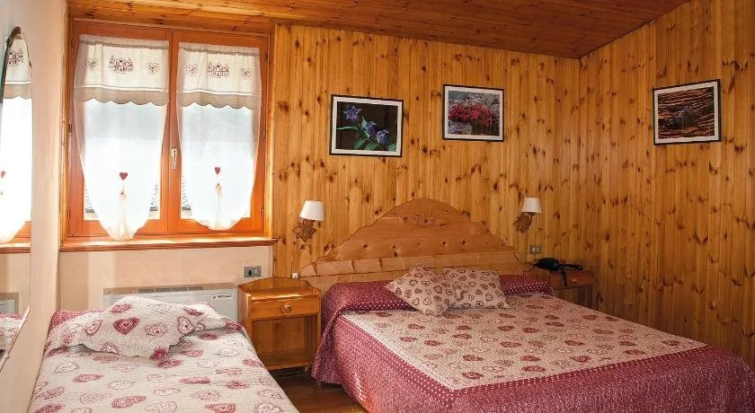 Hotel Corona