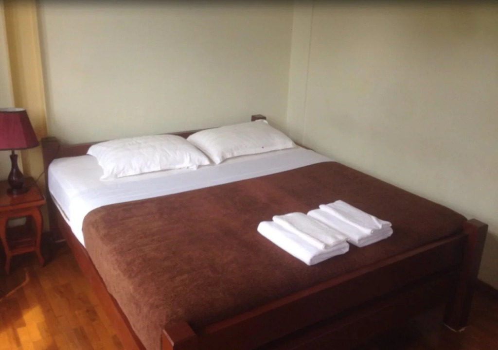 Bike World Explores Myanmar Inn