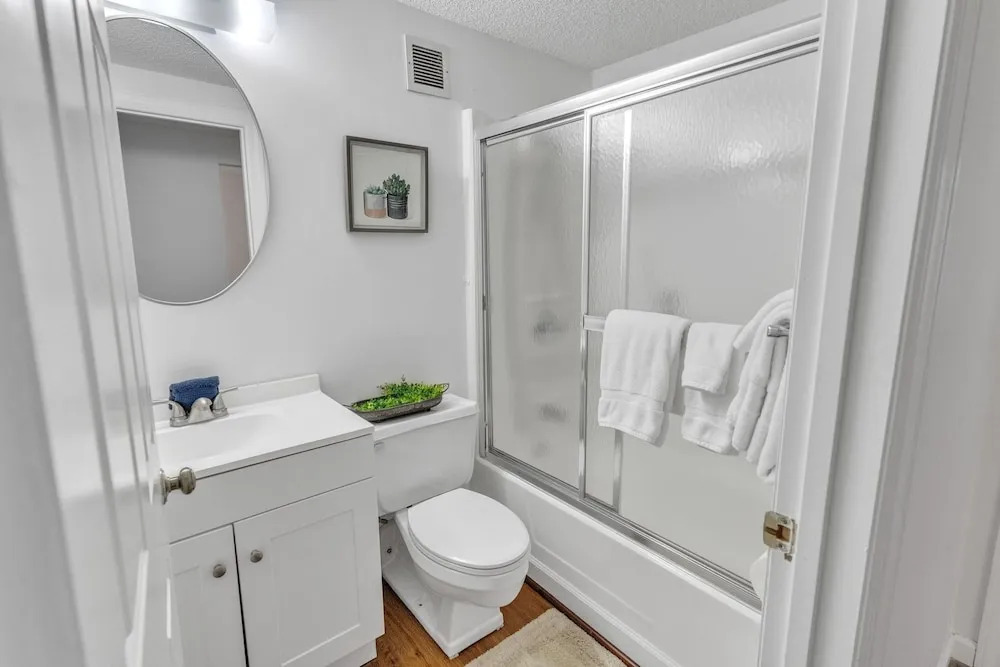 Handsome Condo, View in Sugar Mountain, Heated Pool & Jacuzzi by Redawning