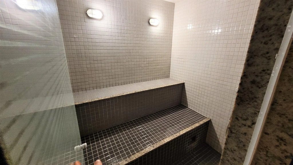 Apartamento Com Serviços A 300 Metros Do Mar