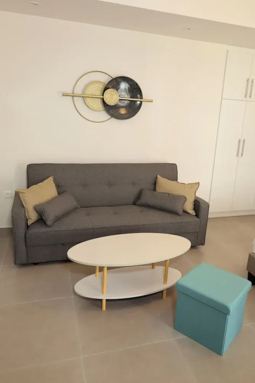K9 Apartments
