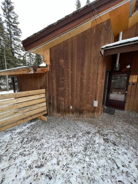 2 Bedroom Cabin