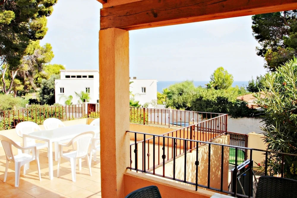 Paula - holiday home with private swimming pool in Benissa