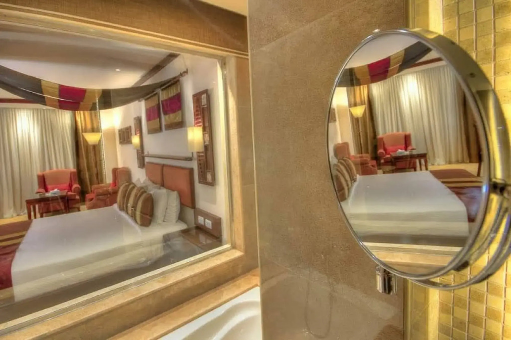 Africana Hotel & Spa