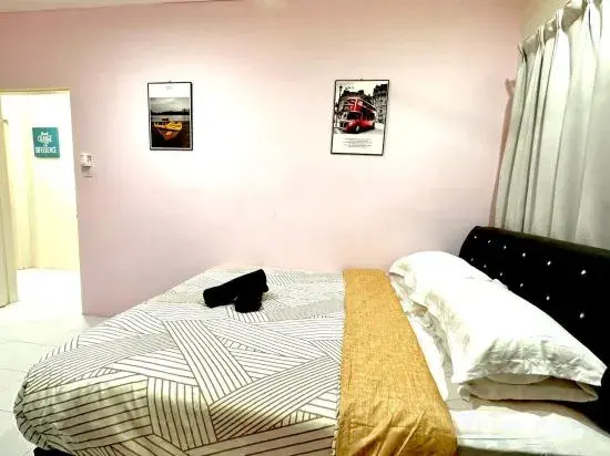 Corner Lot Taman Bahagia Batu 7 ( 2Minutes to Airport)