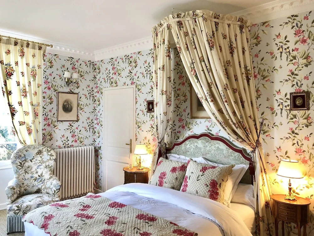 Manoir de La Croix Saint Louis "Luxury Guest House"