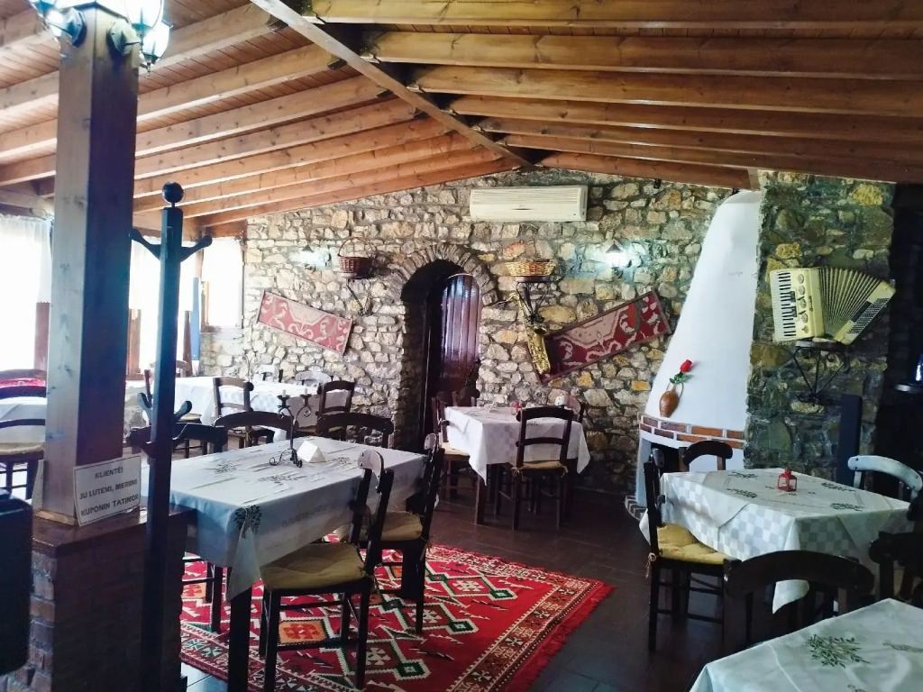 Guva Mangalem Boutique Hotel & Restaurant -Berat Old Town View