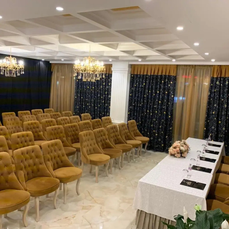 Hotel Empire Albania