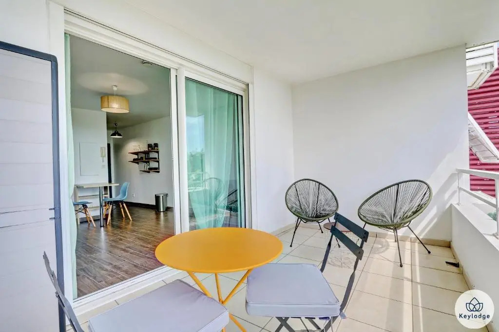Studio - Le Melba - Balcon - 2 étoiles - Ste-Clotilde