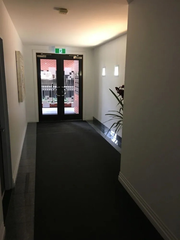 City Escape 3BD in Adelaides East End 6