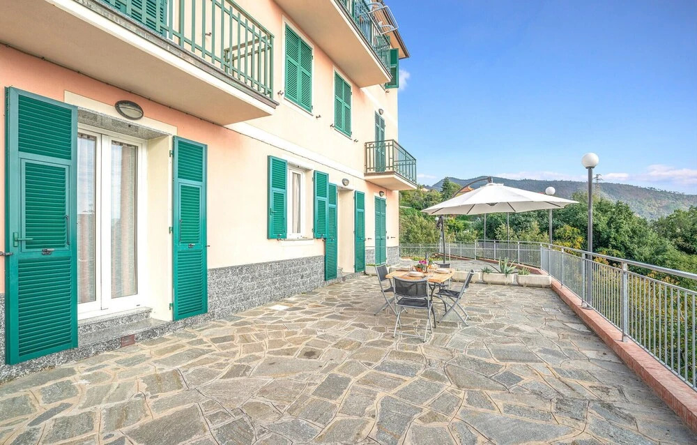 Nice Apartment in Localita´bracco With 3 Bedrooms and Wifi