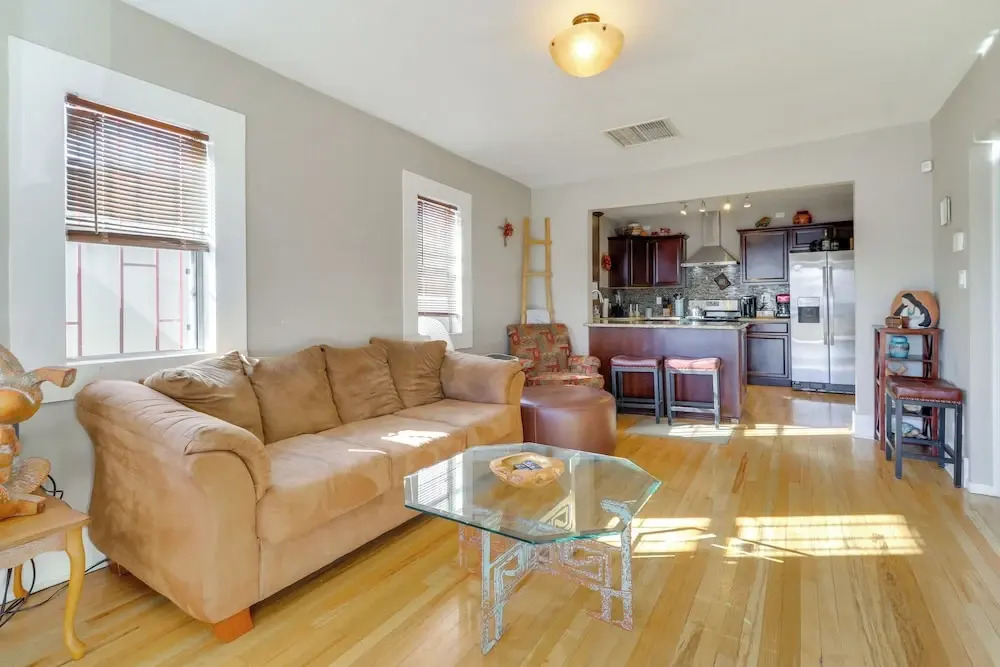 2 Mi to Heart of Old Town! Stylish ABQ Home