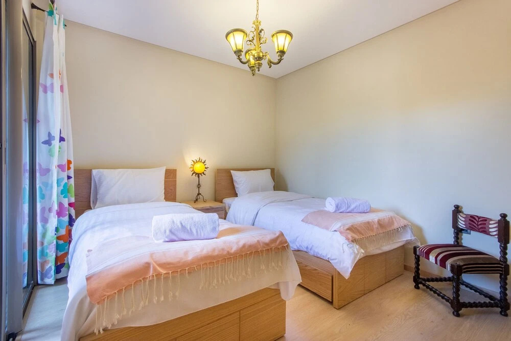 Family Relaxation in Prestigia Opale
