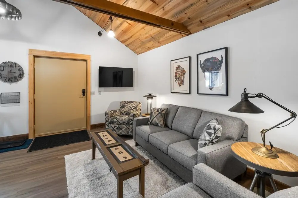 Salesville Bunkhouse
