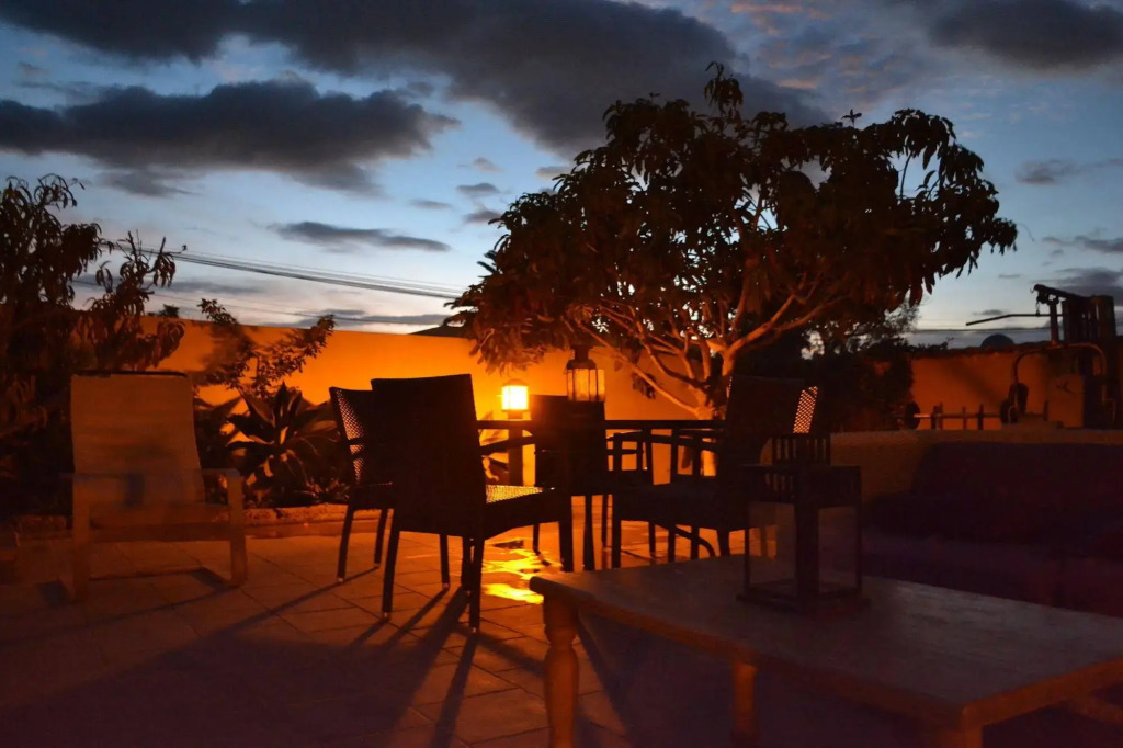 Los Amigos Nest Hostel